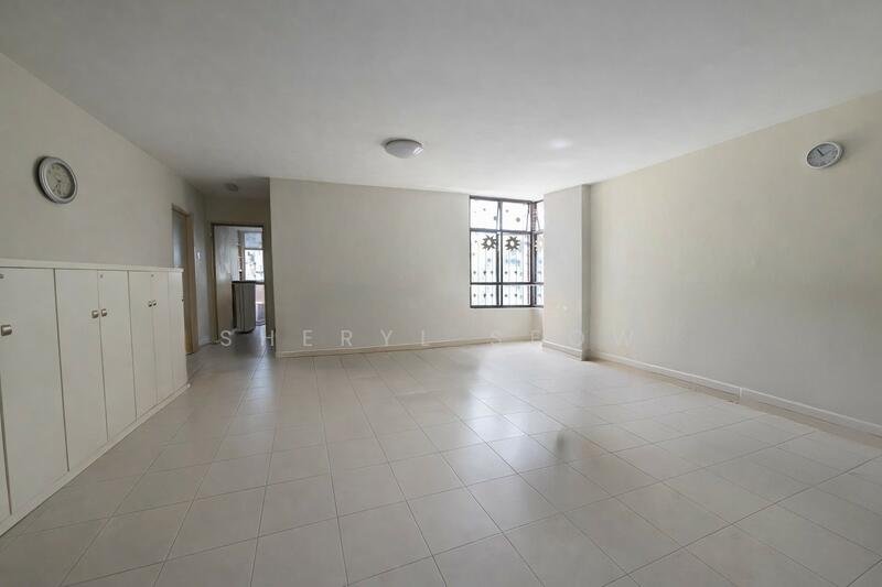 472 Segar Road HDB Flat For Sale at S$ 590,000 | PropertyGuru Singapore - Living Room