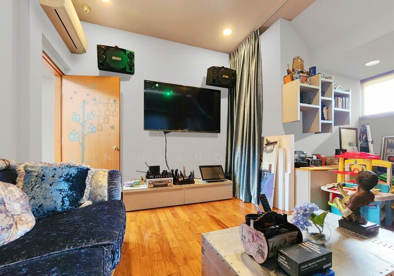 Merryn Road Detached Trevose Stevens Detached House For Sale at S$ 13,500,000 | PropertyGuru Singapore - Living Room