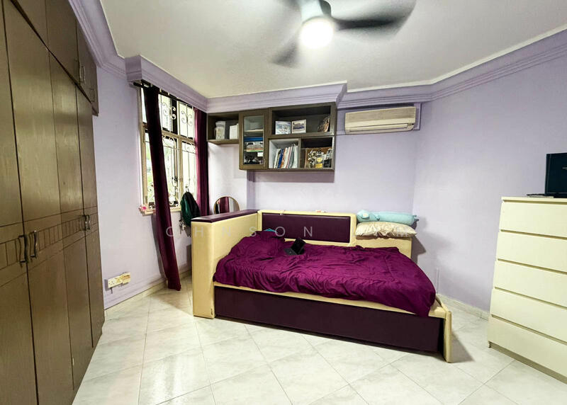 659 Choa Chu Kang Crescent HDB Flat For Sale at S$ 540,000 | PropertyGuru Singapore - Bedroom