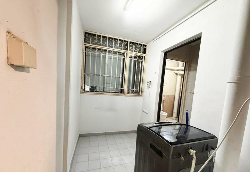 659 Choa Chu Kang Crescent HDB Flat For Sale at S$ 540,000 | PropertyGuru Singapore - Interior