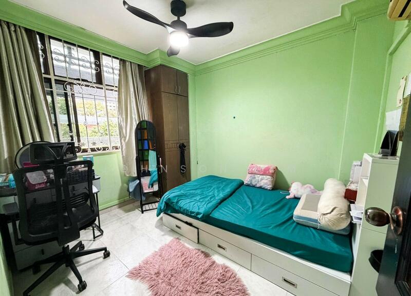 659 Choa Chu Kang Crescent HDB Flat For Sale at S$ 540,000 | PropertyGuru Singapore - Bedroom