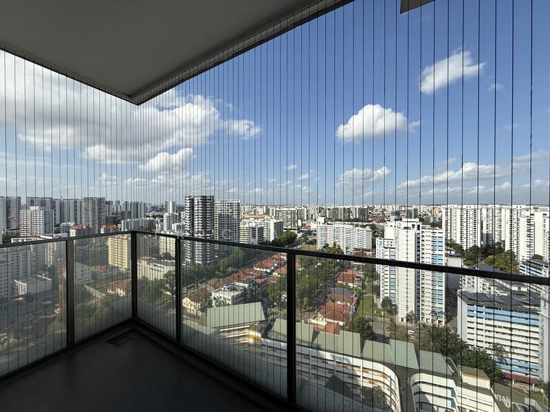 Eight Riversuites, 6 Whampoa East, 3 Bedrooms, 980 sqft, Condominium For Rent, by Tricia Ong, 500051650 - Balcony - PropertyGuru.com.sg