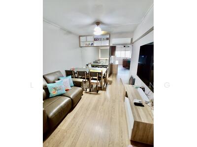 For Sale - 275 Tampines Street 22