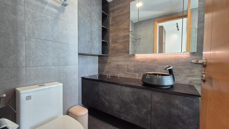 Caribbean at Keppel Bay, 20 Keppel Bay Drive, 2 Bedrooms, 883 sqft, Condominium For Rent, by Dwayne Tan, 500051692 - Master Bathroom - PropertyGuru.com.sg