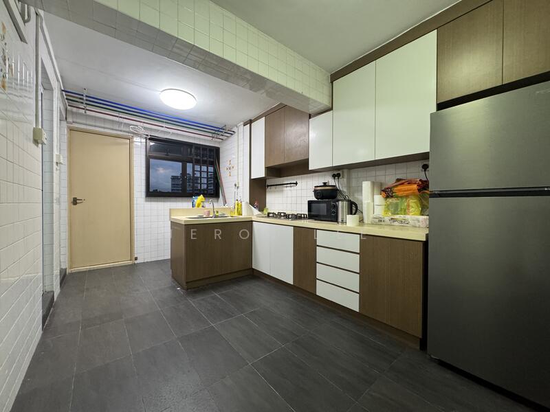 5 Telok Blangah Crescent, 5 Telok Blangah Crescent, Room Rental, 250 sqft, HDB Flat For Rent, by Jeron Lee, 500051693 - Kitchen - PropertyGuru.com.sg