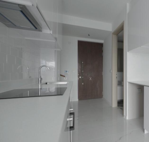 Kovan Jewel Apartment For Sale at S$ 2,718,800 | PropertyGuru Singapore - Kitchen