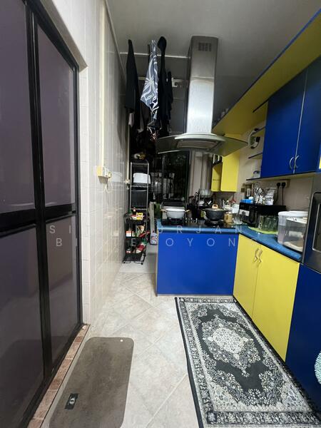 476 Sembawang Drive HDB Flat For Sale at S$ 635,000 | PropertyGuru Singapore - Kitchen