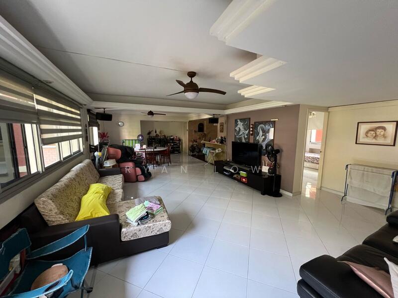 325 Tampines Street 32, 325 Tampines Street 32, 4 Bedrooms, 1,625 sqft, HDB Flat For Rent, by Ryan Low, 500051749 - Living Room - PropertyGuru.com.sg