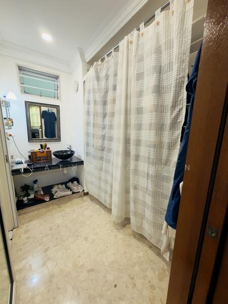 Sunrise Gardens, 51 Sunrise Gardens, 3 Bedrooms, 1,292 sqft, Condominium For Rent, by Latha Kannan, 500051756 - PropertyGuru.com.sg