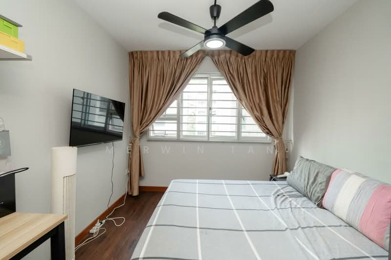 18C Circuit Road HDB Flat For Sale at S$ 948,000 | PropertyGuru Singapore - Bedroom