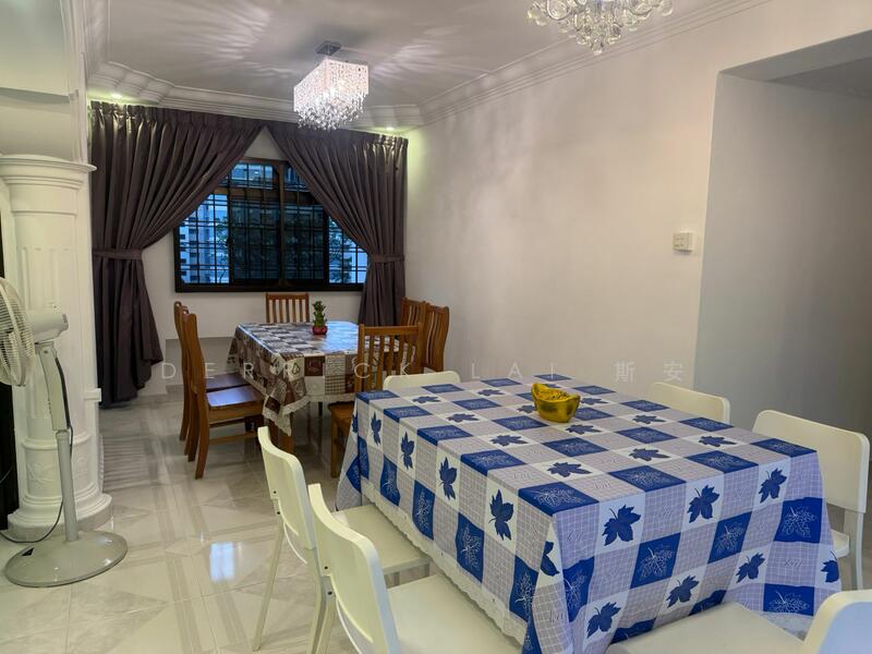 795 Woodlands Drive 72 HDB Flat For Sale at S$ 840,000 | PropertyGuru Singapore - Dining Room