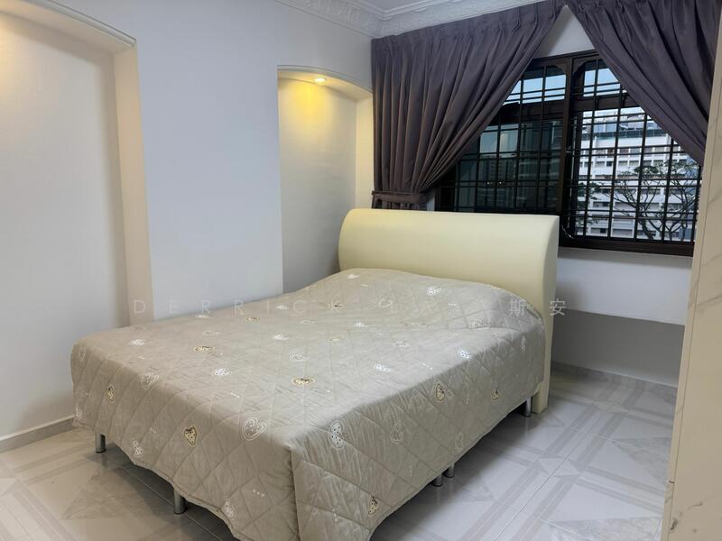 795 Woodlands Drive 72 HDB Flat For Sale at S$ 840,000 | PropertyGuru Singapore - Bedroom
