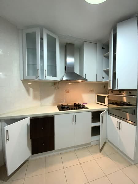 483 Segar Road, 483 Segar Road, 3 Bedrooms, 979 sqft, HDB Flat For Sale, by Shem Wee, 500051848 - Kitchen - PropertyGuru.com.sg