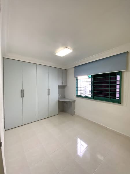 483 Segar Road, 483 Segar Road, 3 Bedrooms, 979 sqft, HDB Flat For Sale, by Shem Wee, 500051848 - Bedroom 1 - PropertyGuru.com.sg