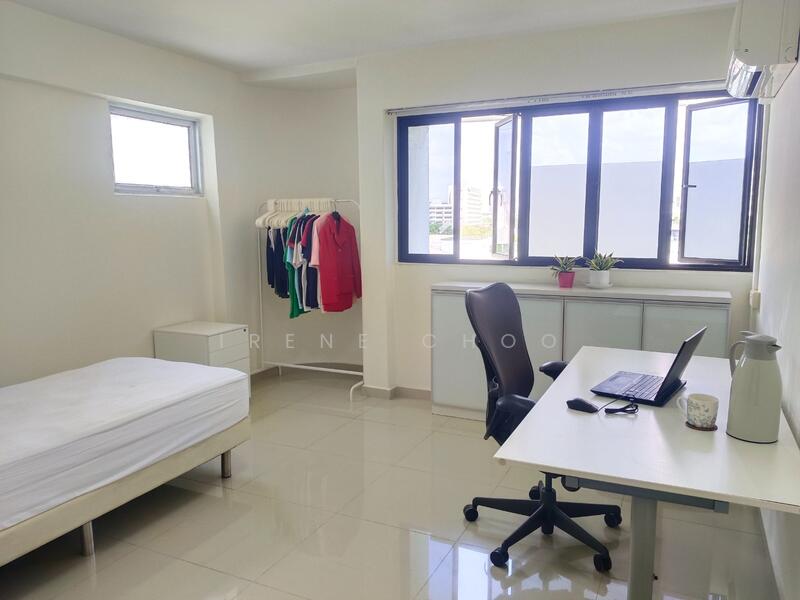 126 Aljunied Road HDB Flat For Sale at S$ 860,000 | PropertyGuru Singapore - Bedroom