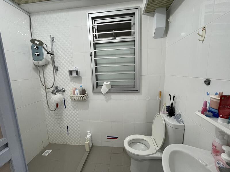 293A Bukit Batok Street 21, 293A Bukit Batok Street 21, 3 Bedrooms, 10,010 sqft, HDB Flat For Rent, by David Boon, 500051858 - PropertyGuru.com.sg