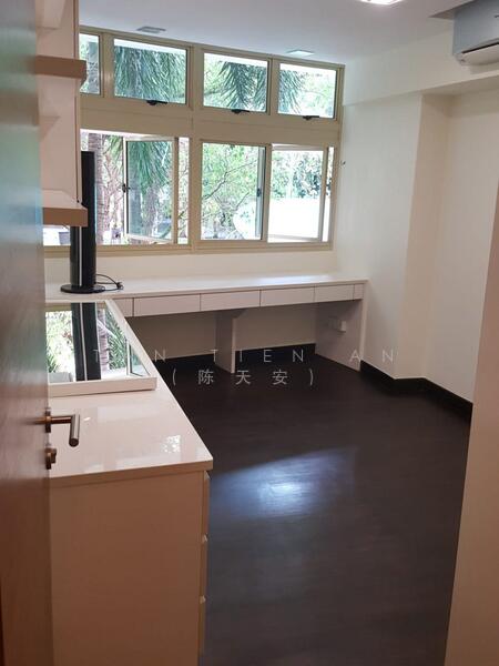 114 Edgefield Plains, 114 Edgefield Plains, 4 Bedrooms, 1,399 sqft, HDB Flat For Rent, by Tan Tien An (陈天安), 500051923 - Master Bedroom - PropertyGuru.com.sg