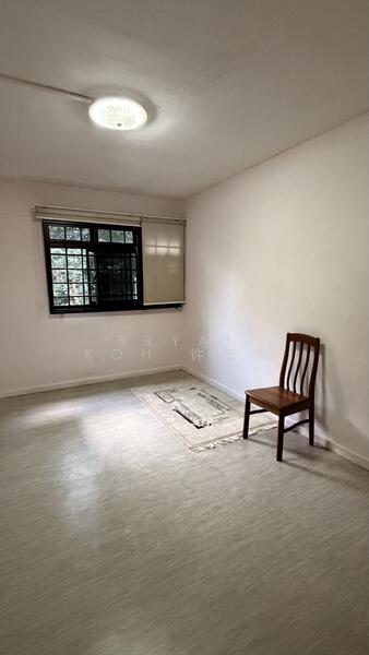 11 Holland Drive HDB Flat For Sale at S$ 660,000 | PropertyGuru Singapore