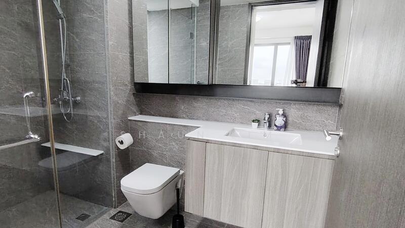 The Clement Canopy, 18 Clementi Avenue 1, Room Rental, 150 sqft, Condominium For Rent, by Shaun Lim, 500052027 - Bathroom - PropertyGuru.com.sg