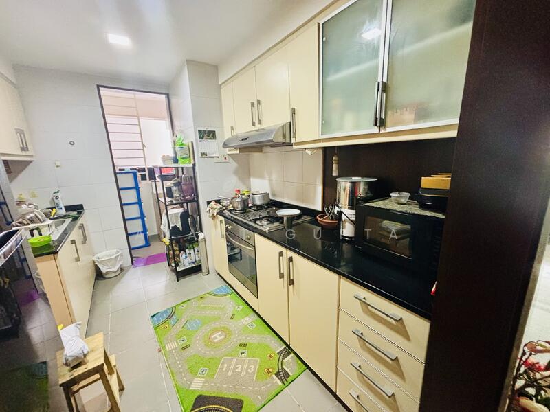 For Rent - The Warren