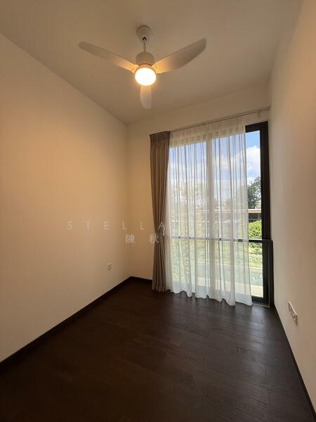 Parc Clematis Cluster House For Sale at S$ 5,300,000 | PropertyGuru Singapore - Bedroom 3 at Level 2