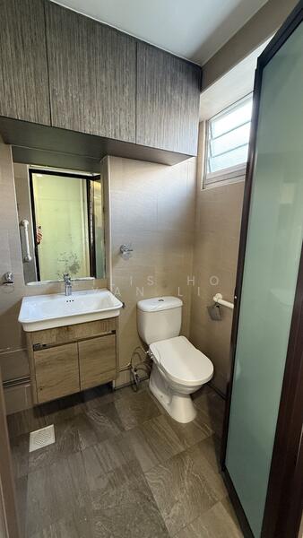 854 Yishun Ring Road, 854 Yishun Ring Road, 3 Bedrooms, 1,313 sqft, HDB Flat For Rent, by Lilis Ho Yan Li, 500052087 - Bathroom - PropertyGuru.com.sg