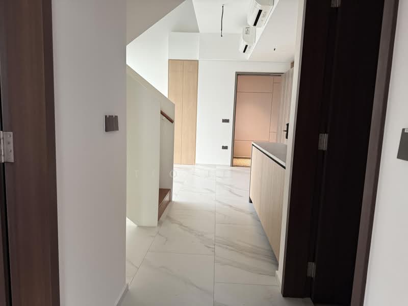 Claydence, 97 Still Road, 3 Bedrooms, 1,475 sqft, Apartment For Sale, by Teo Jeri, 500052095 - Entrance - PropertyGuru.com.sg