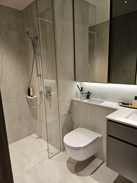 The Continuum Condominium For Sale at S$ 1,428,000 | PropertyGuru Singapore - Bathroom
