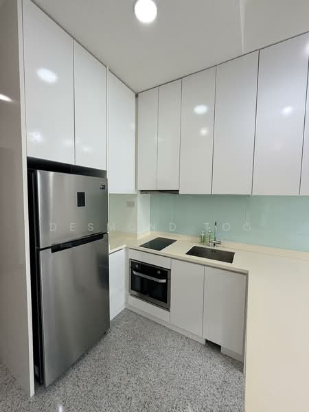 Hillsta Condominium For Sale at S$ 928,000 | PropertyGuru Singapore - Kitchen