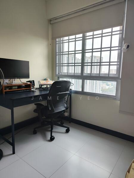 53 Commonwealth Drive HDB Flat For Sale at S$ 818,000 | PropertyGuru Singapore - Study