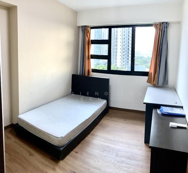 801B West Coast Crescent HDB Flat For Sale at S$ 1,100,000 | PropertyGuru Singapore - Room 3