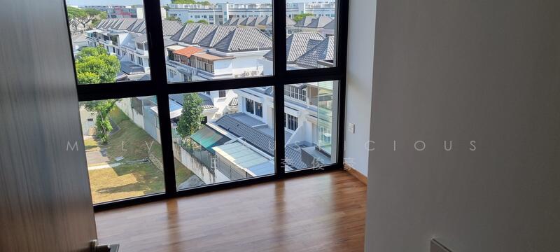 Parc Komo Condominium For Sale at S$ 2,550,000 | PropertyGuru Singapore