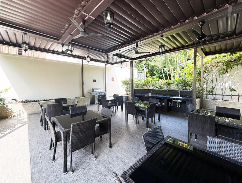 Eleven @ Holland, 11 Holland Link, 5 Bedrooms, 3,735 sqft, Cluster House For Rent, by Gabriel Tan, 500052218 - Facilities: Very spacious BBQ Pavillion - PropertyGuru.com.sg
