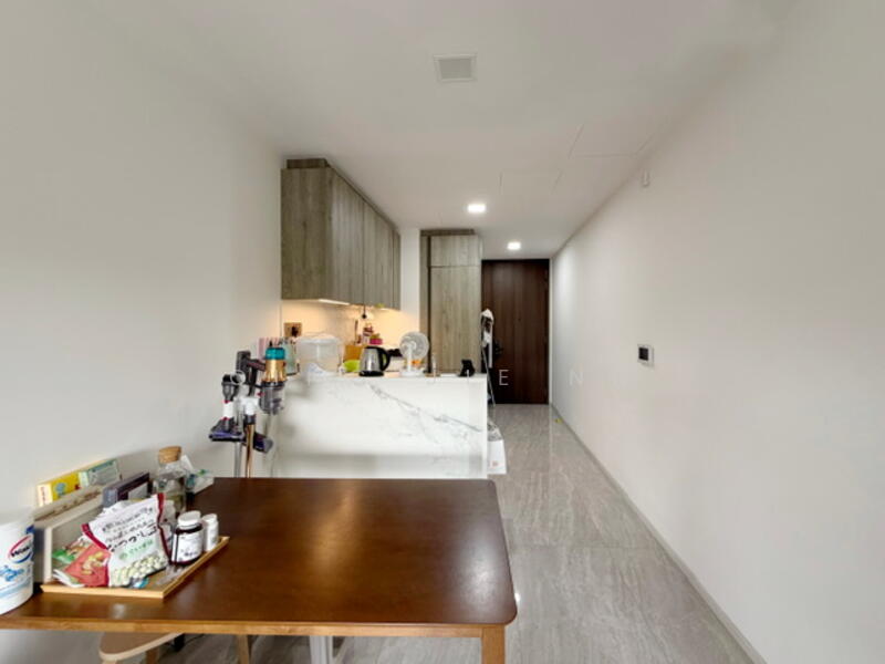 Leedon Green Condominium For Sale at S$ 1,600,000 | PropertyGuru Singapore - Kitchen