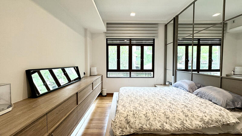 The Cornwall, 2 Cornwall Gardens, 1 Bedroom, 1,044 sqft, Condominium For Rent, by Clarence Long, 500052250 - Bedroom - PropertyGuru.com.sg