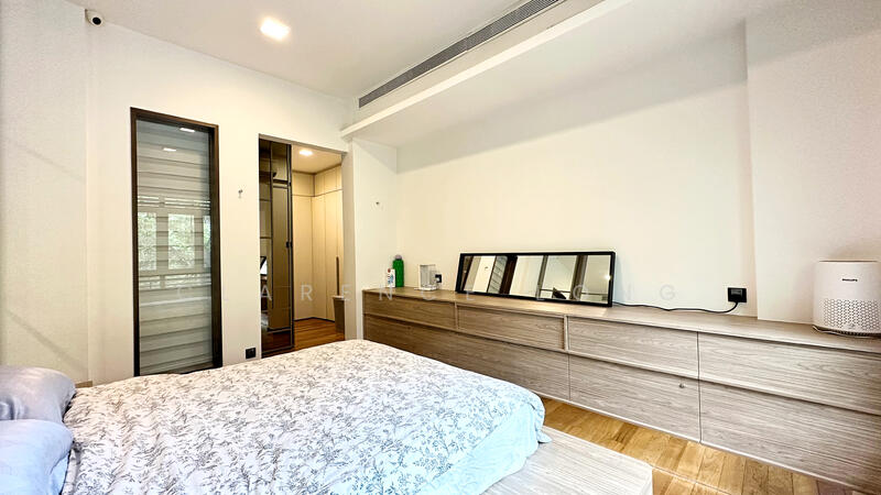 The Cornwall, 2 Cornwall Gardens, 1 Bedroom, 1,044 sqft, Condominium For Rent, by Clarence Long, 500052250 - Bedroom - PropertyGuru.com.sg