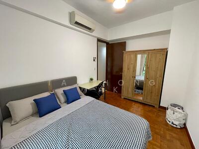 For Rent - Maple Woods