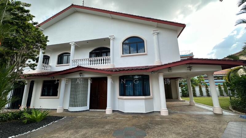 King’s road Bungalow House For Sale at S$ 19,800,000 | PropertyGuru Singapore - Exterior