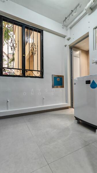 Estella Gardens, 21 - 27 Flora Road, 3 Bedrooms, 1,500 sqft, Condominium For Rent, by Aysha Ong Siok Peng, 500052261 - Kitchen - PropertyGuru.com.sg