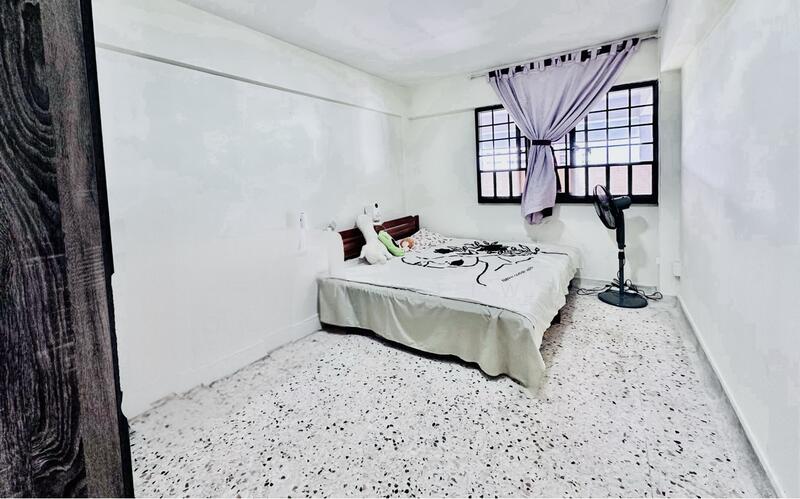 467 Ang Mo Kio Avenue 10 HDB Flat For Sale at S$ 538,000 | PropertyGuru Singapore - Common Bedroom 1