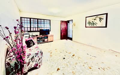 For Sale - 467 Ang Mo Kio Avenue 10