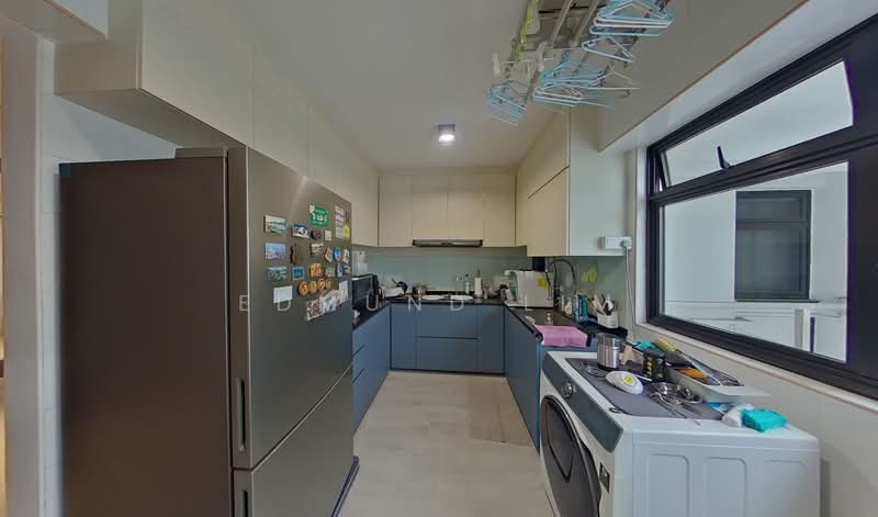 For Sale - 405A Fernvale Lane