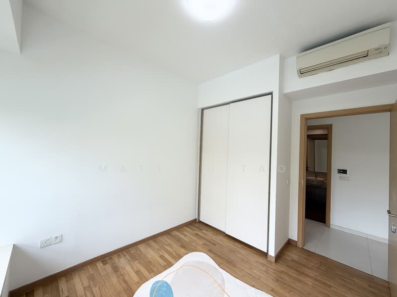 Livia Condominium For Sale at S$ 1,700,000 | PropertyGuru Singapore - Bedroom