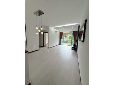 For Rent - 2 bedders / Unfurnished