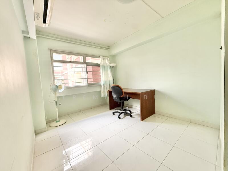 337 Tampines Street 32 HDB Flat For Sale at S$ 950,000 | PropertyGuru Singapore