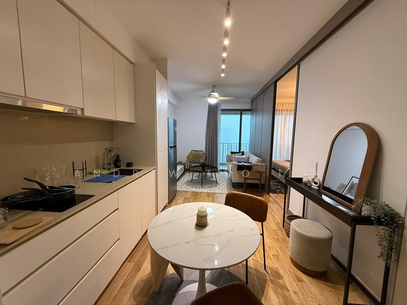 Riversails Condominium For Sale at S$ 800,000 | PropertyGuru Singapore - Kitchen