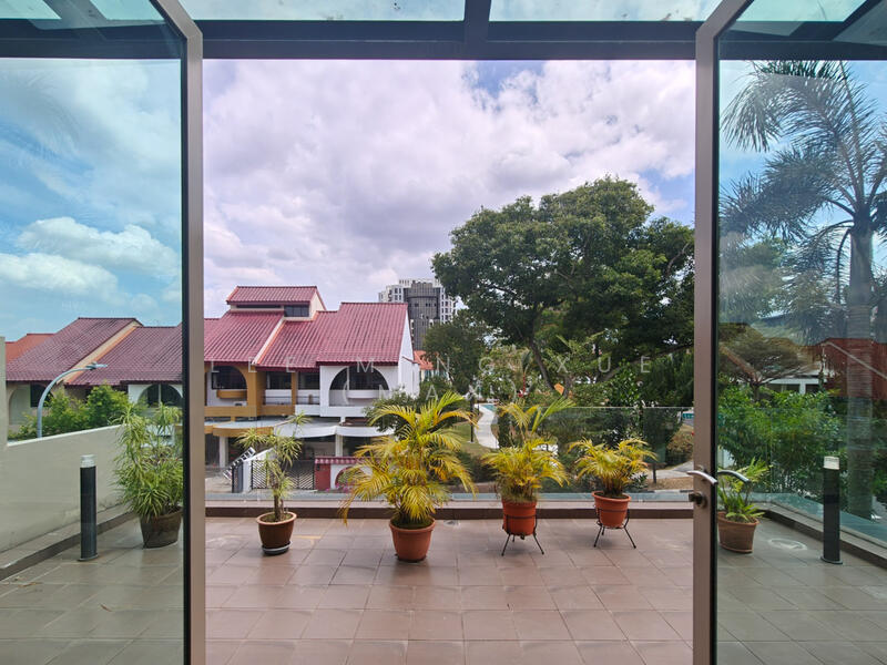 Lentor Grove Corner Terrace For Sale at S$ 7,600,000 | PropertyGuru Singapore - Exterior