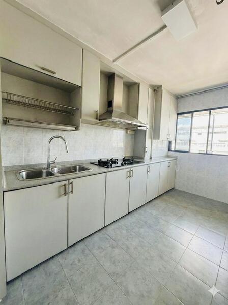 624 Hougang Avenue 8 HDB Flat For Sale at S$ 750,000 | PropertyGuru Singapore