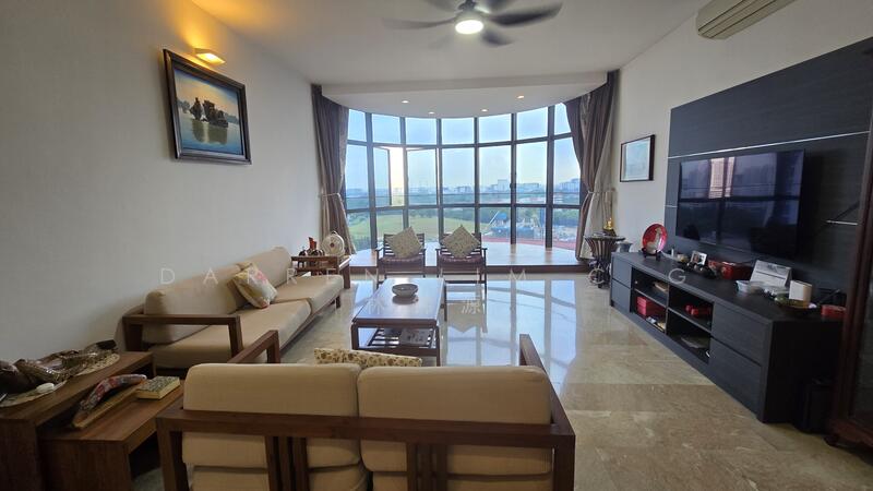 For Rent - Parc Oasis