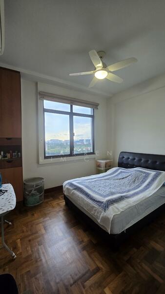 For Rent - Parc Oasis